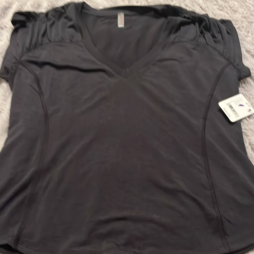 NWT Free People Movement shirt - Picture 7 of 7